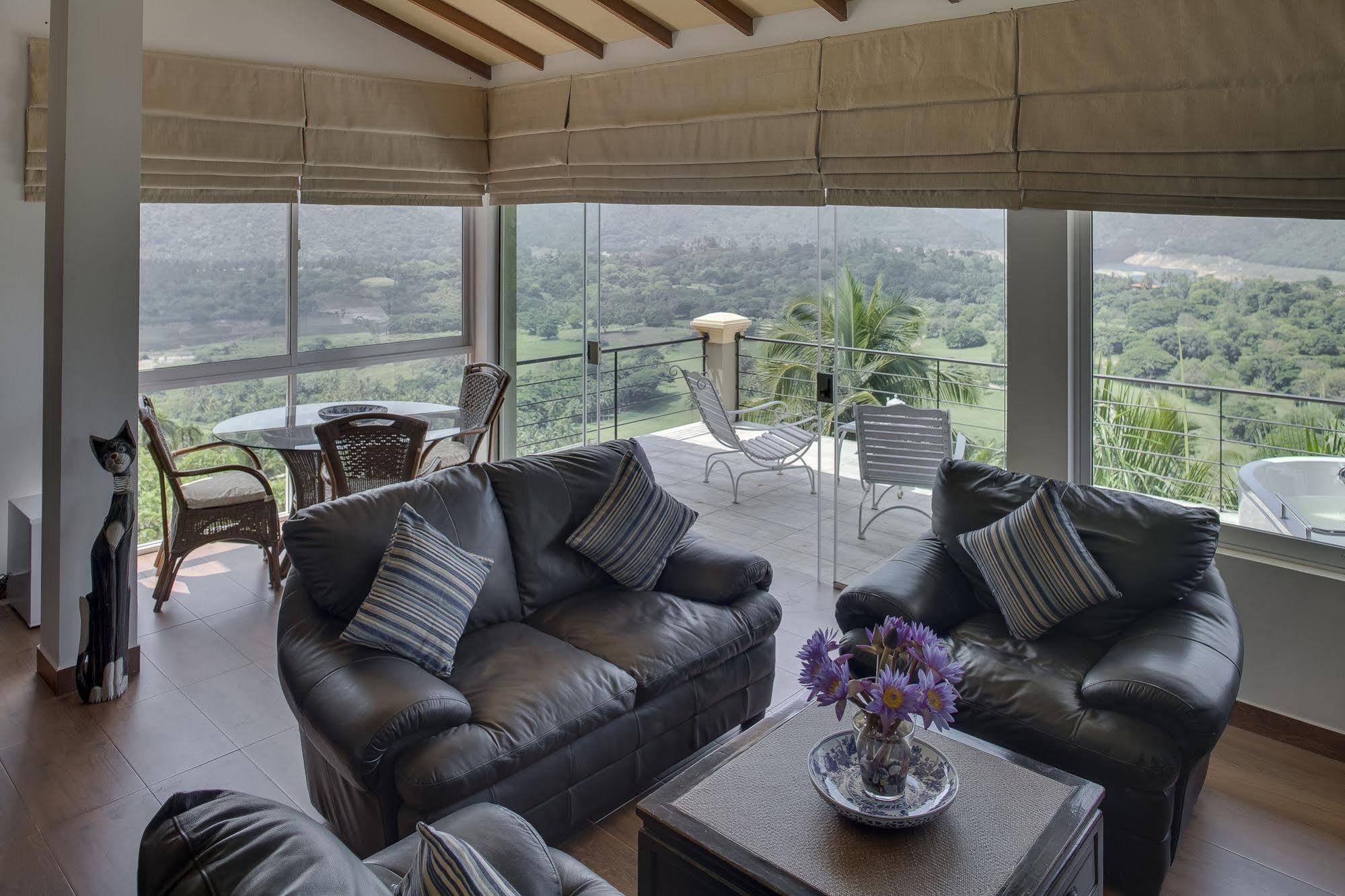 Albatross Boutique Villa Kandy Bagian luar foto